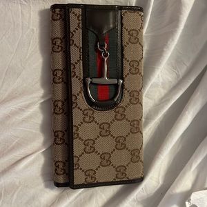 Gucci canvas horse bit wallet